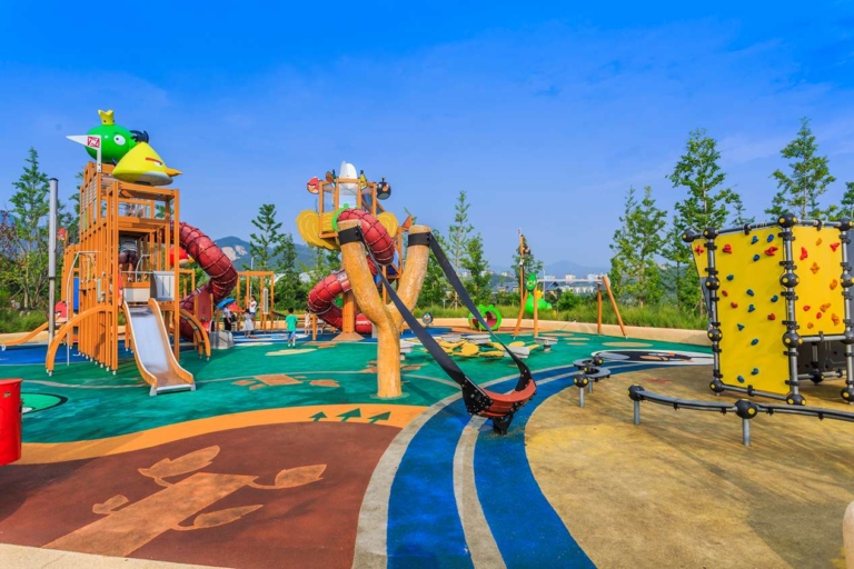 Children's play area